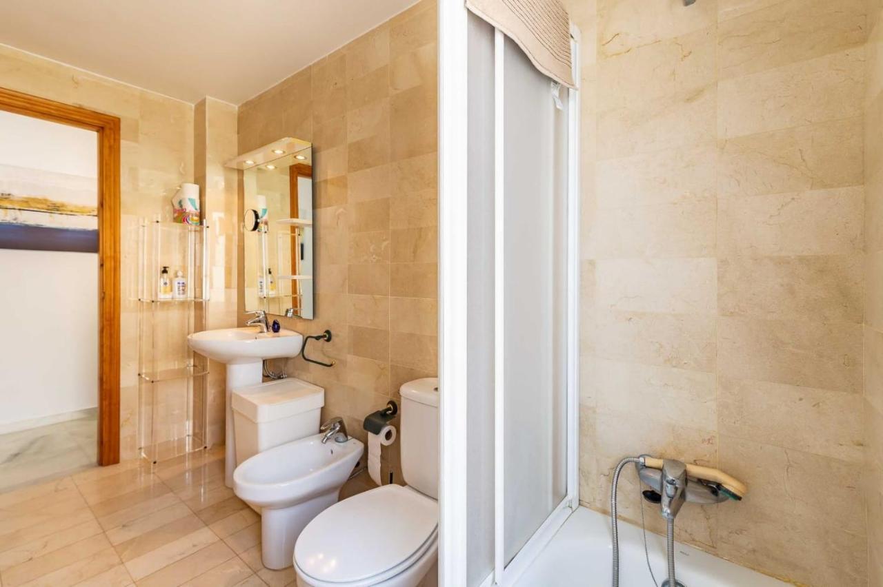 Fuengirola Los Boliches Paseo Maritimo Rey De Espana Esquina Lope De Vega 1 Dormitorio Mas Sofa Cama Salon Mas Cama Supletoria Экстерьер фото