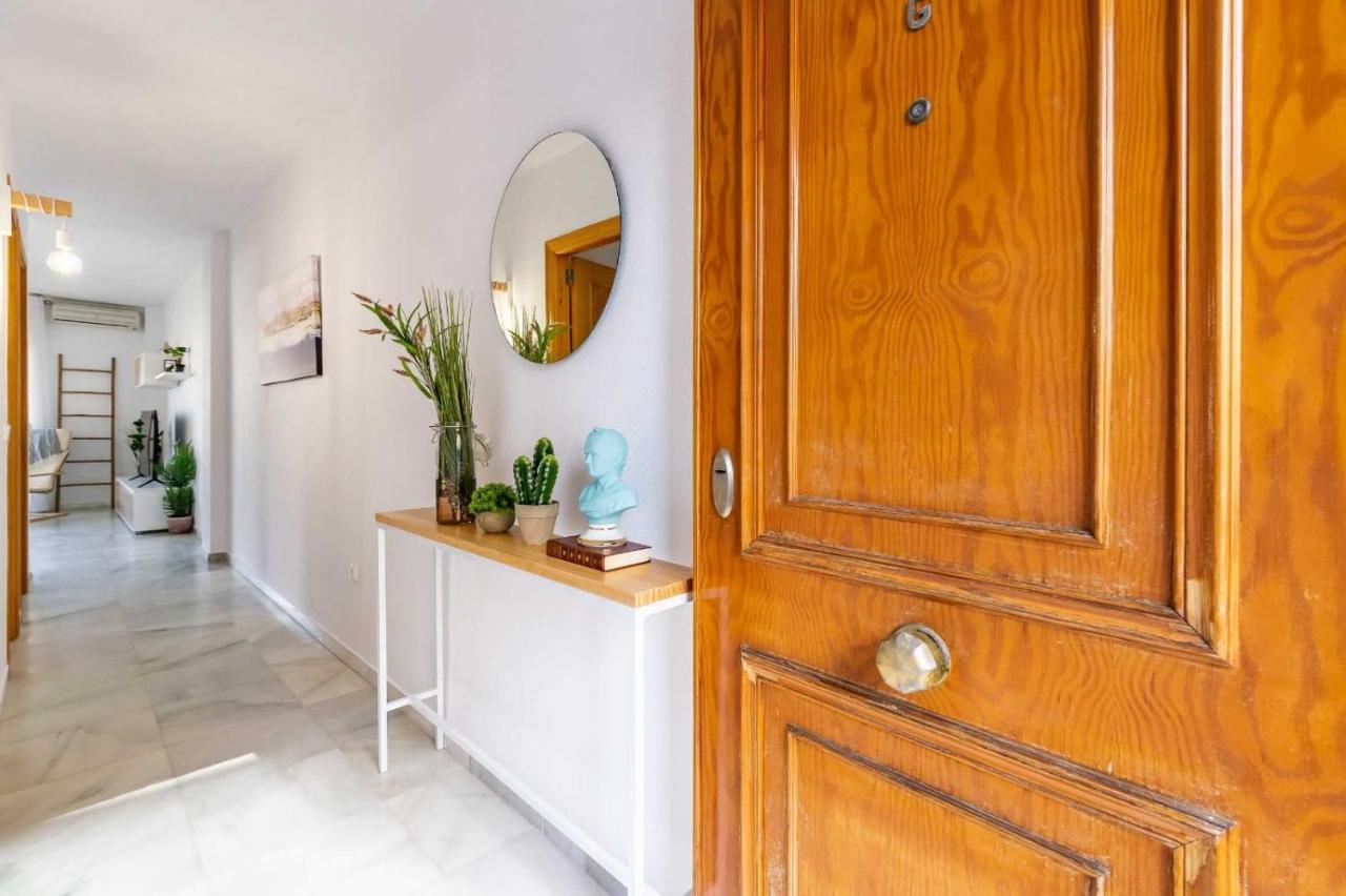 Fuengirola Los Boliches Paseo Maritimo Rey De Espana Esquina Lope De Vega 1 Dormitorio Mas Sofa Cama Salon Mas Cama Supletoria Экстерьер фото